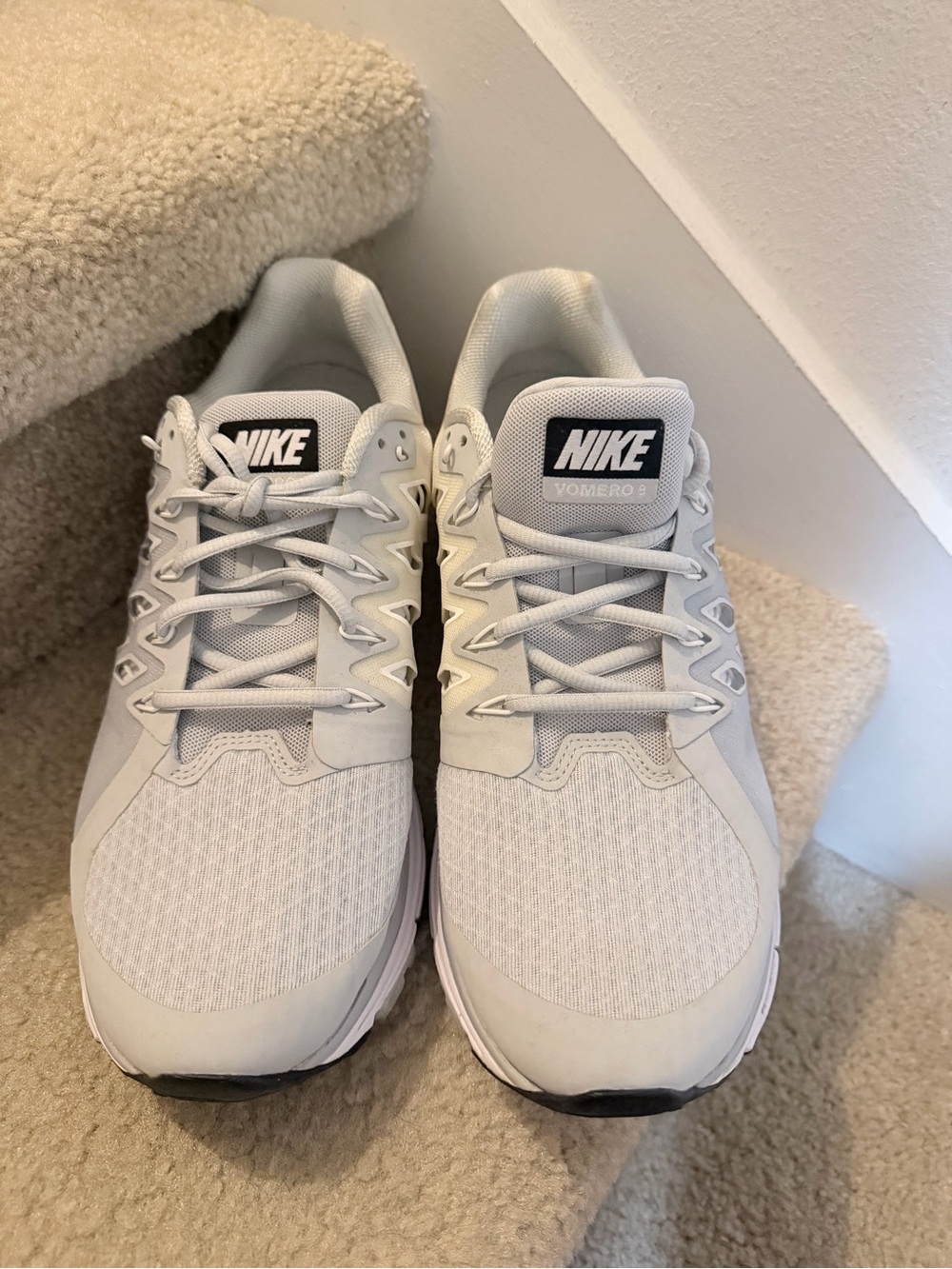 Nike Zoom Vomero 9 size 12.5 men’s running shoes